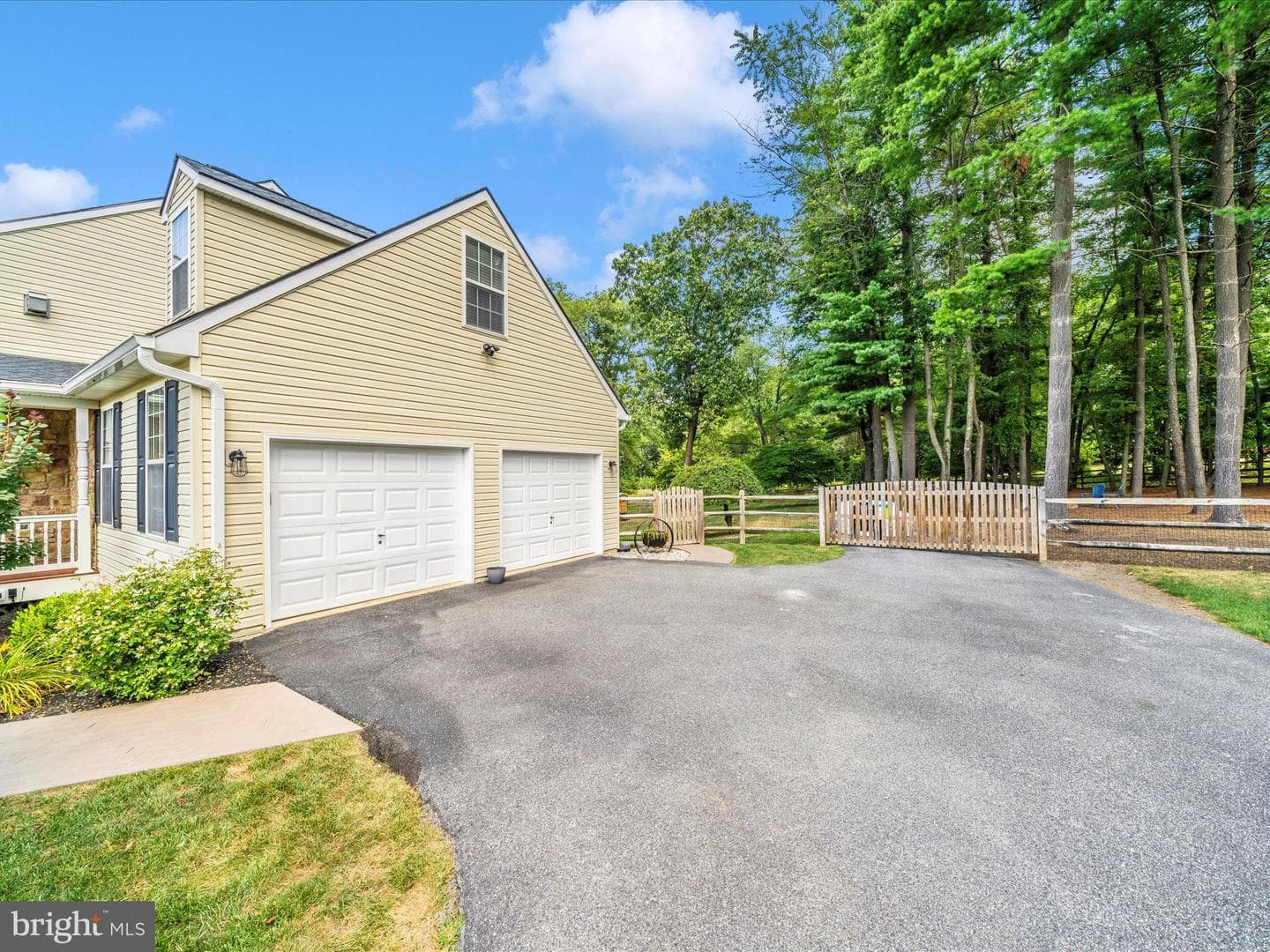602 Scarlet Oak Court photo 57