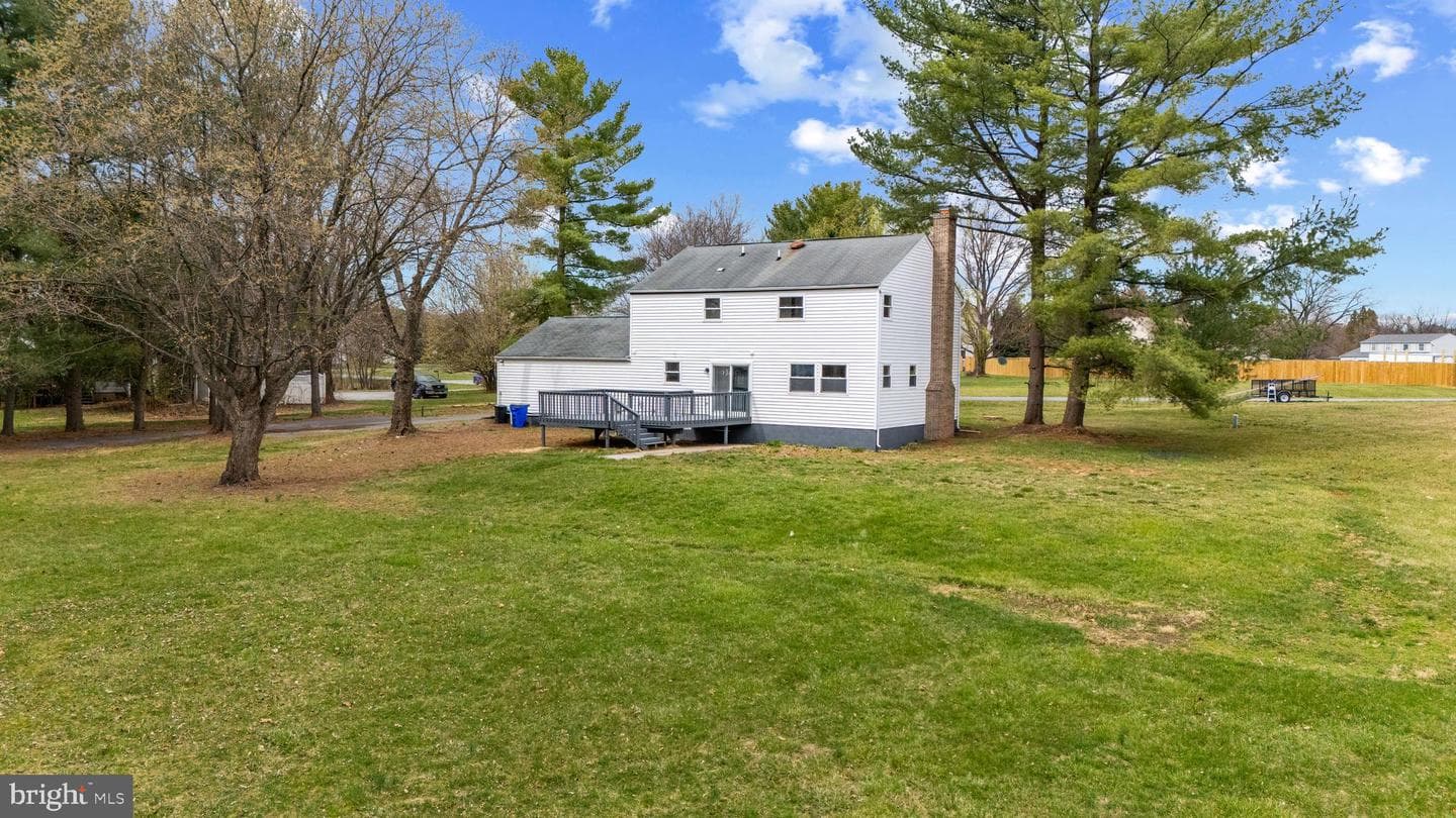 5831 Woodwinds Circle photo 35