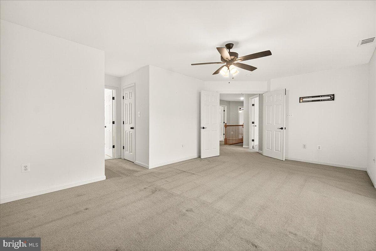 5798 Morland Drive N photo 40
