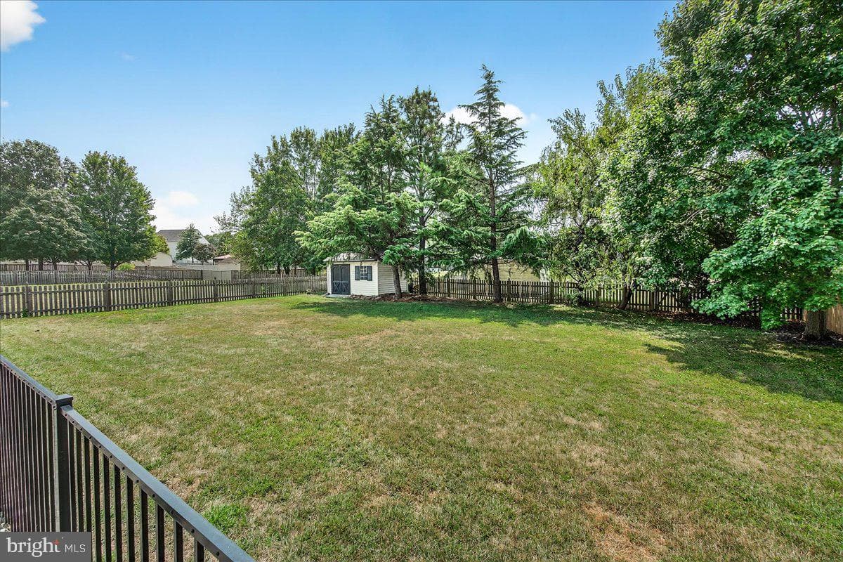 5798 Morland Drive N photo 56