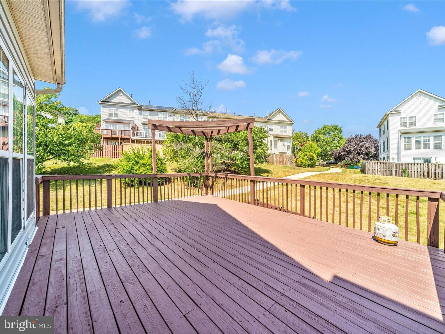 514 Ellison Court photo 40