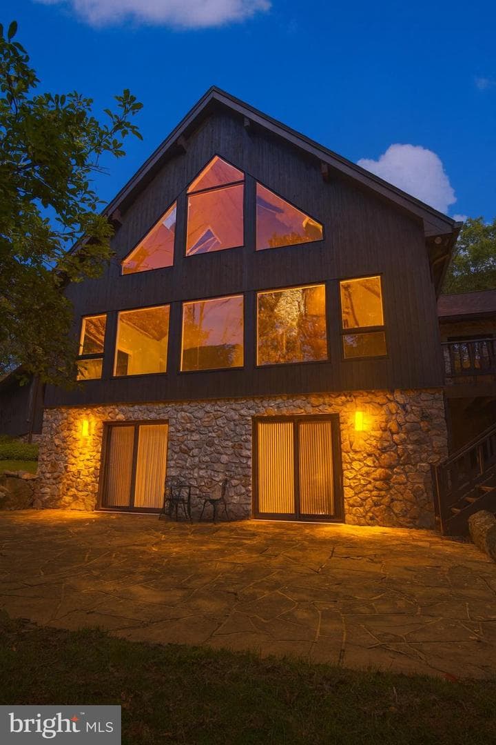 10534 Gambrill Park Road photo 2