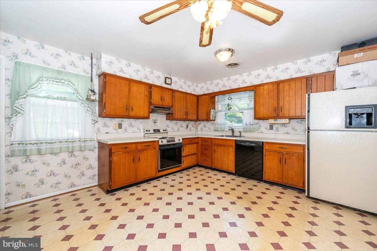 3917 Sugarloaf Drive photo 14
