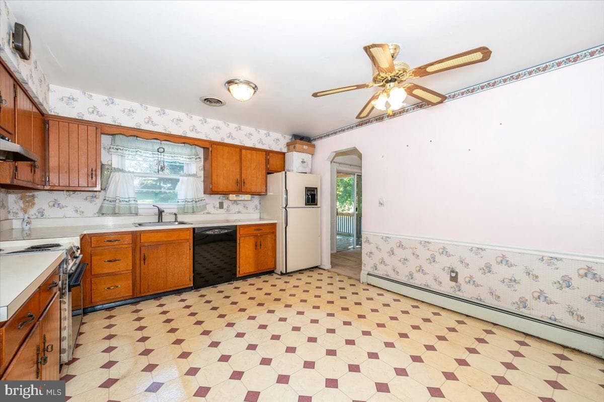 3917 Sugarloaf Drive photo 15