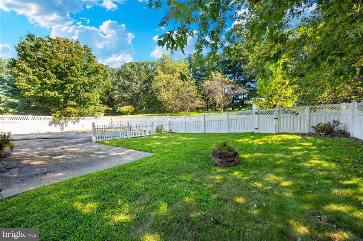 3917 Sugarloaf Drive photo 42
