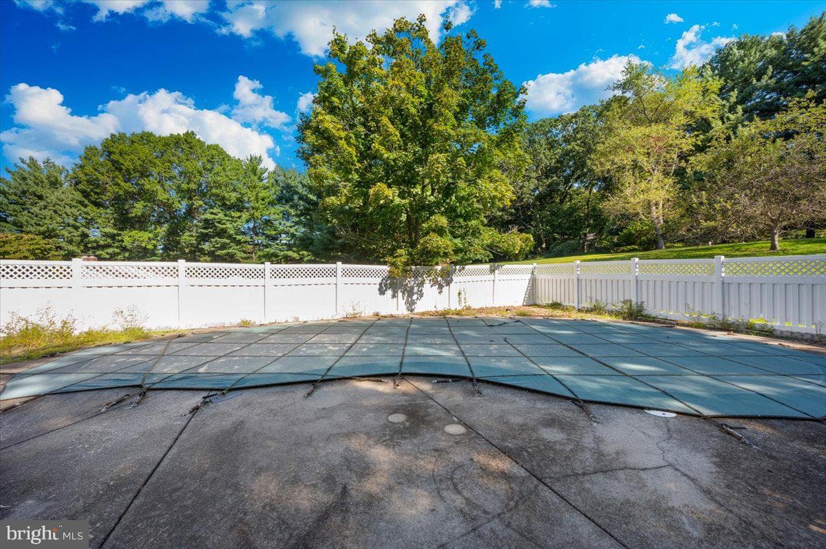 3917 Sugarloaf Drive photo 47