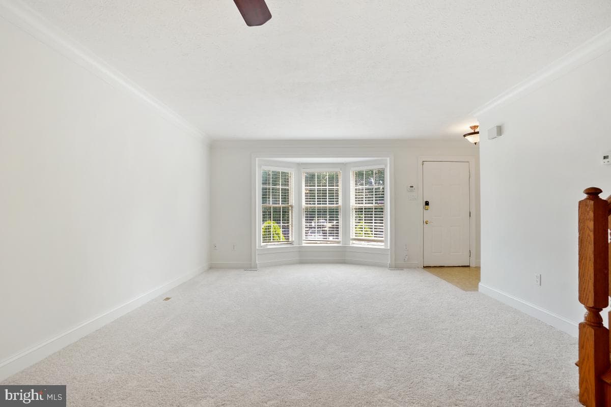 5257 Earles Court photo 5
