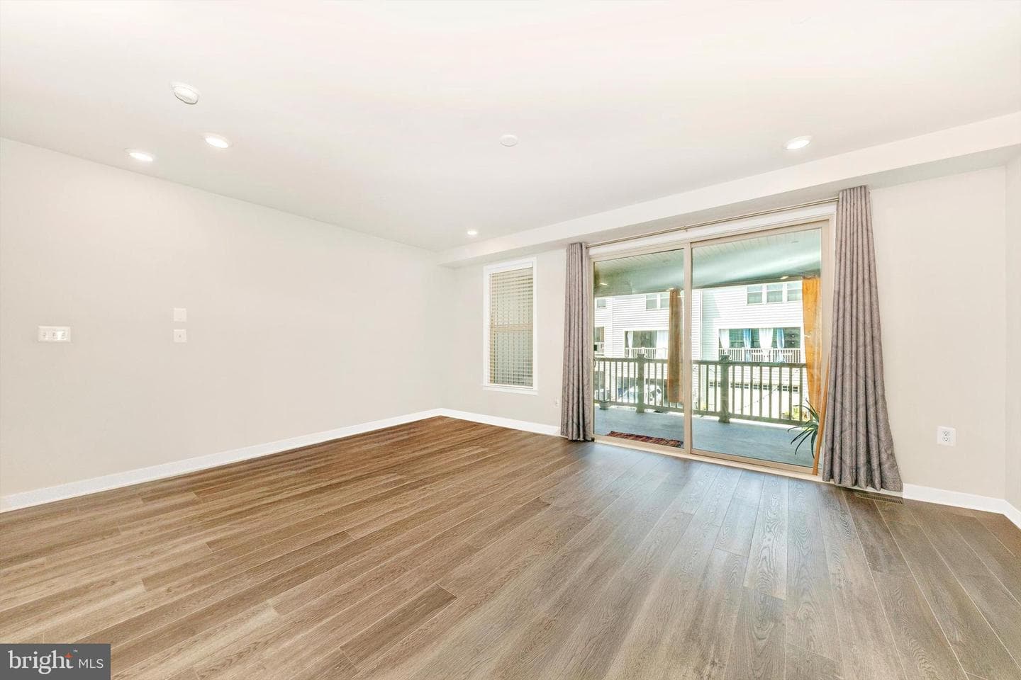 11117 Hazelnut Lane photo 10