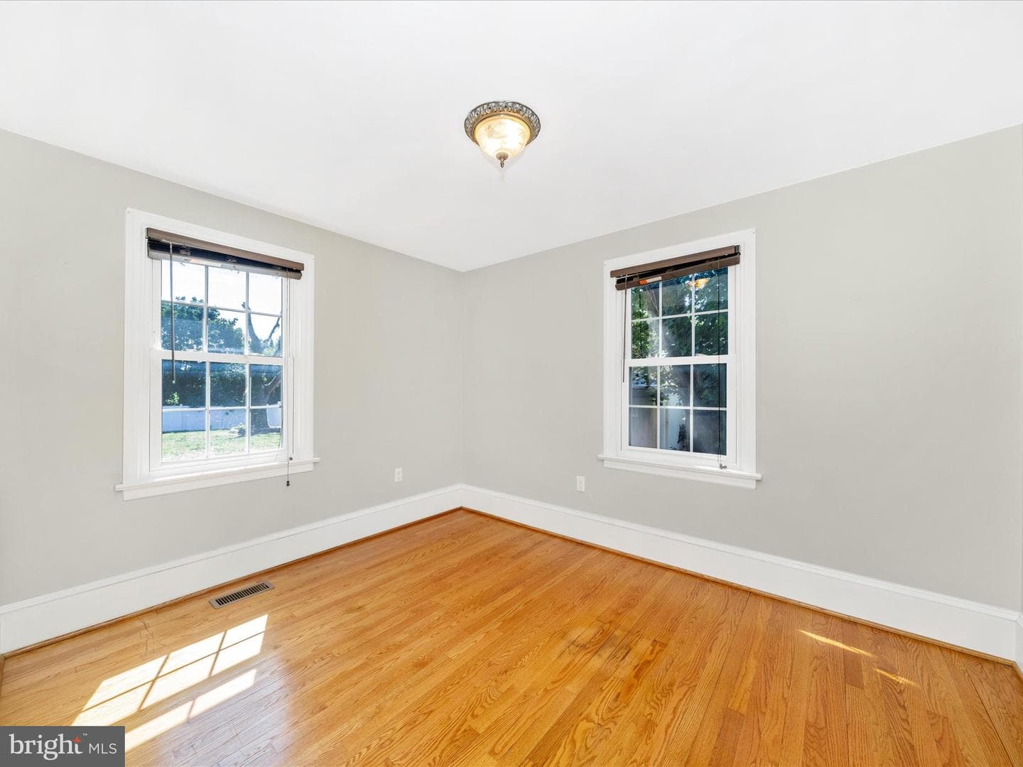6017 Quinn Orchard Road photo 27