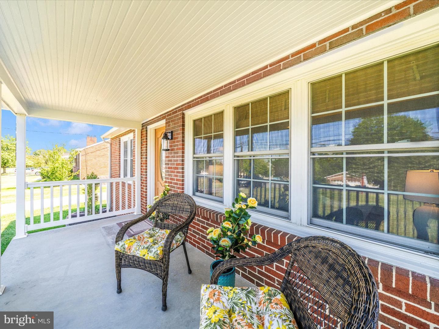 6017 Quinn Orchard Road photo 3
