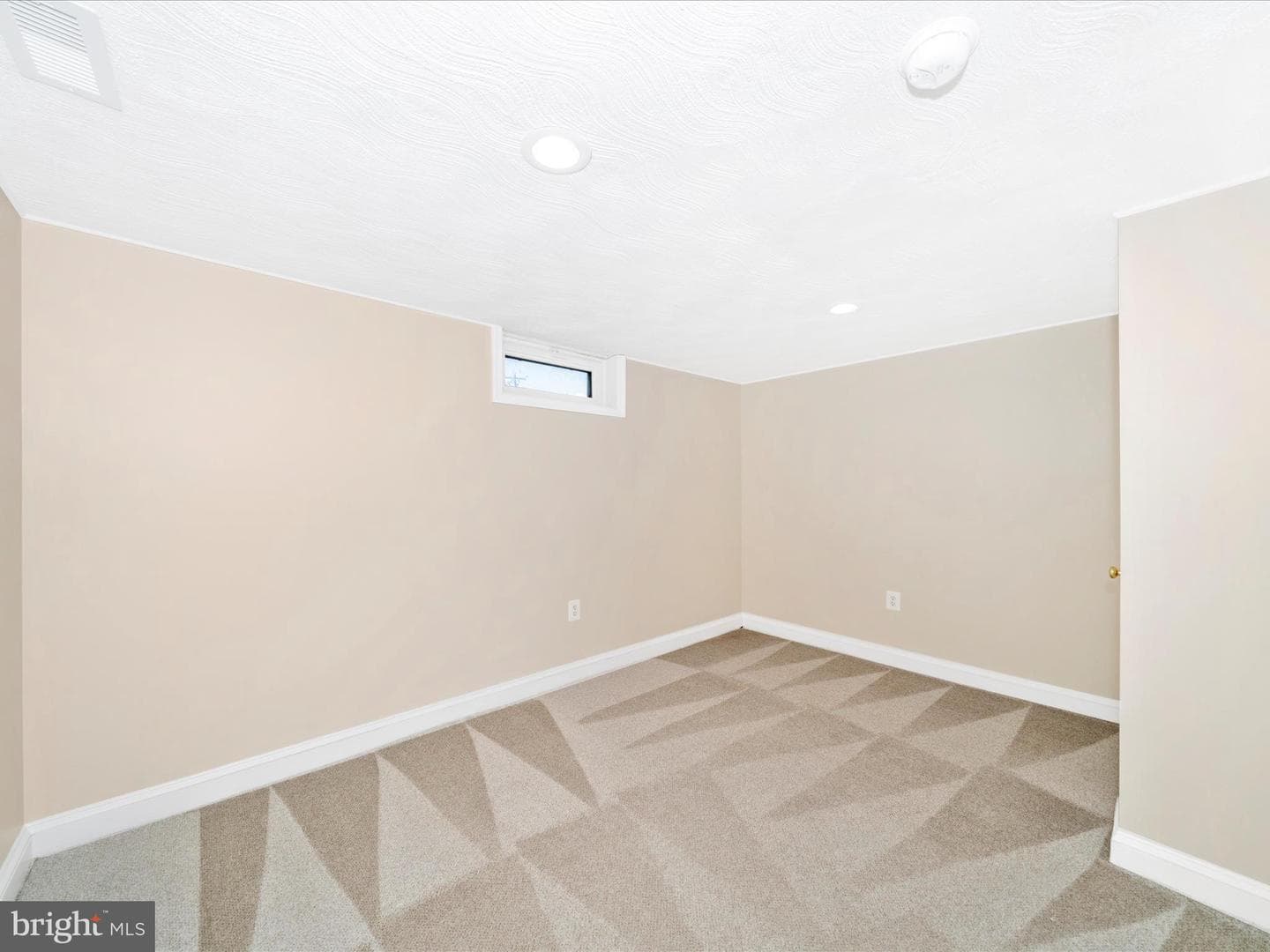 6017 Quinn Orchard Road photo 33