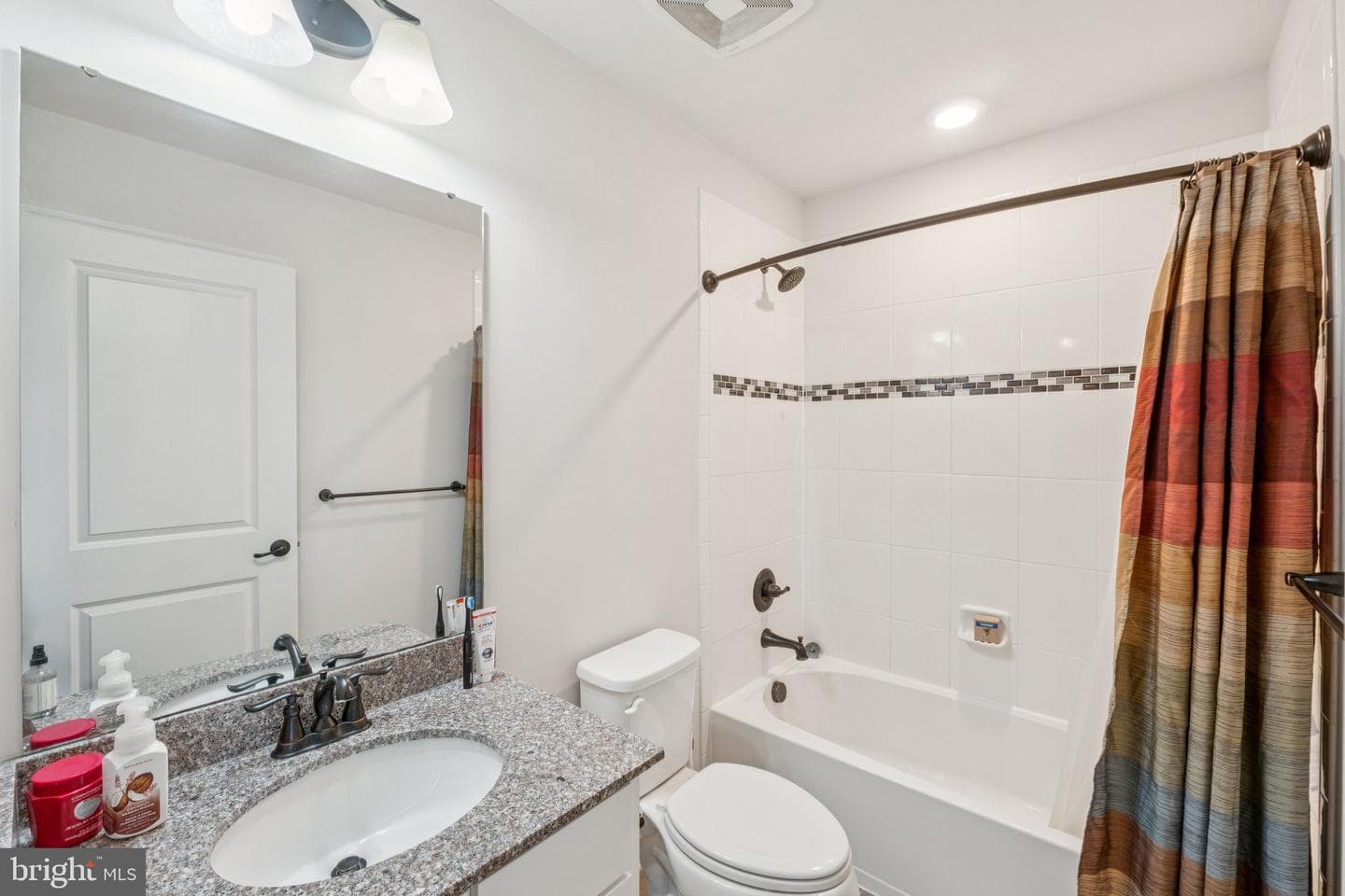 5766 Barts Way photo 15