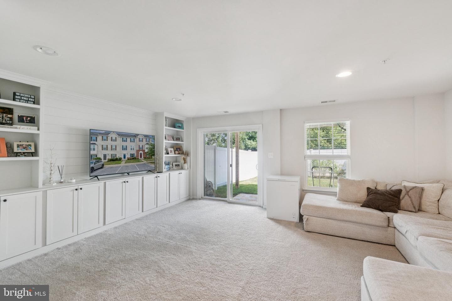 5766 Barts Way photo 22