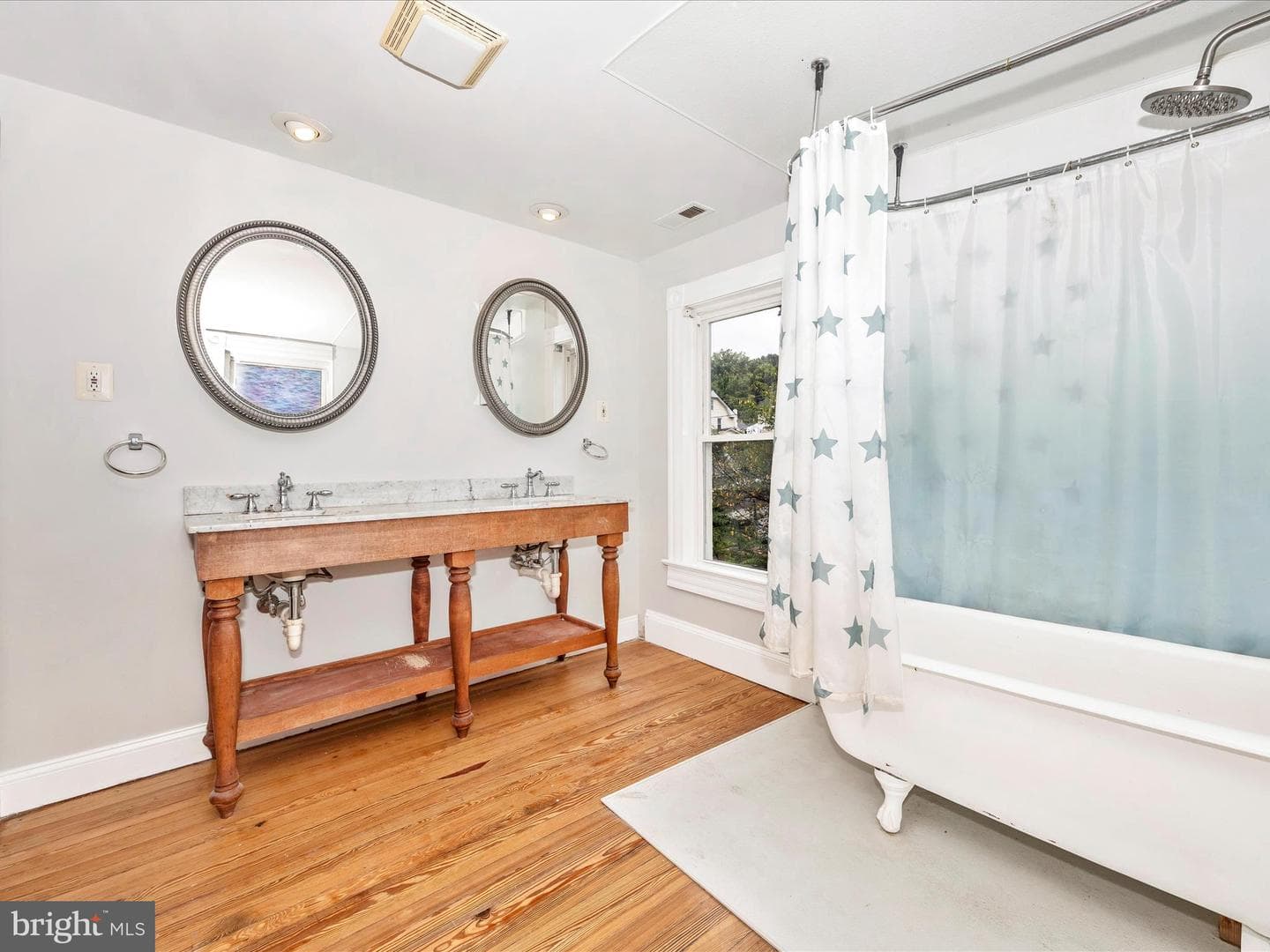 415 Brunswick Street photo 45