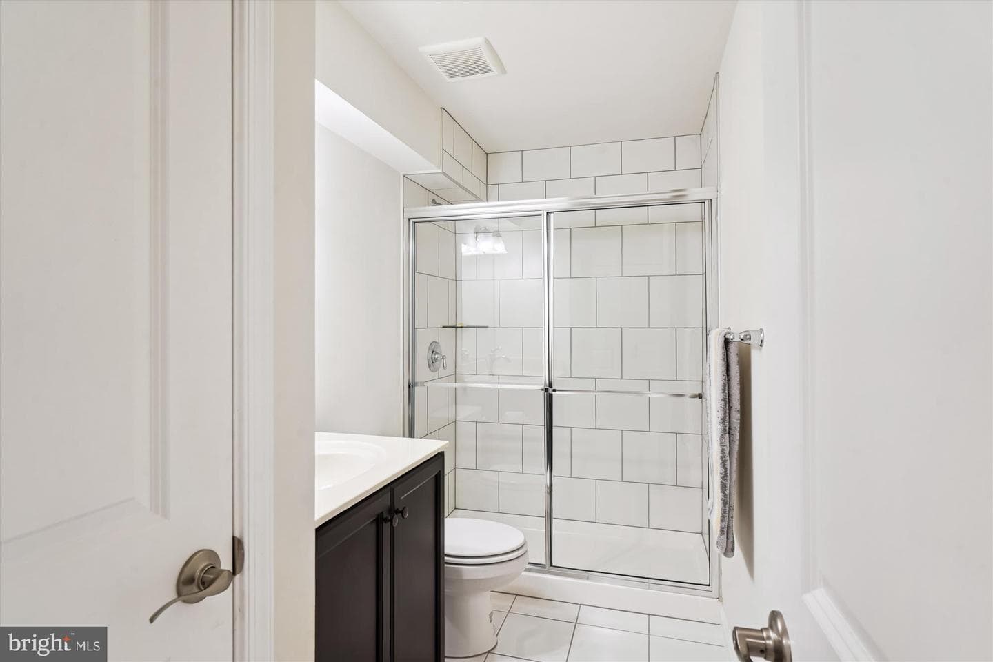 2548 Island Grove Boulevard photo 22