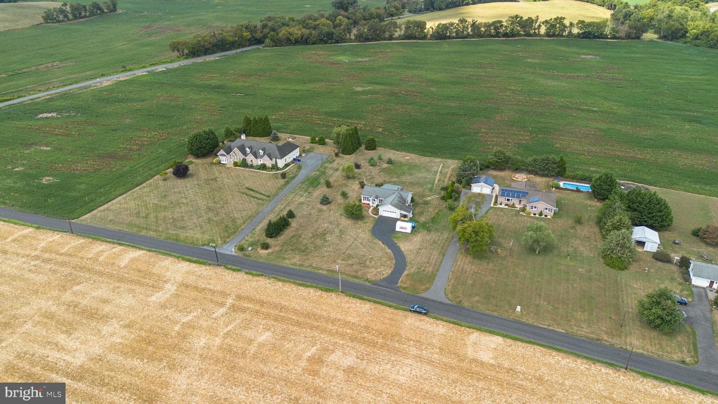 3597 Howard Stup Road photo 29