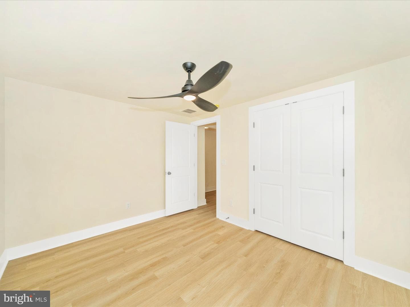 14901 New Windsor Road photo 25