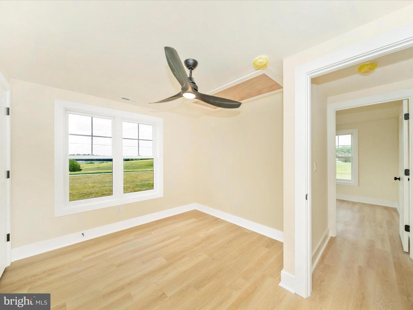 14901 New Windsor Road photo 27