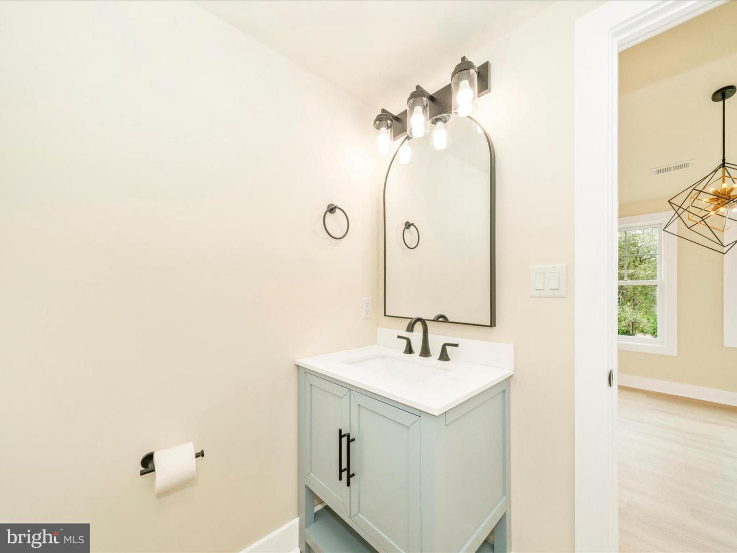 14901 New Windsor Road photo 30