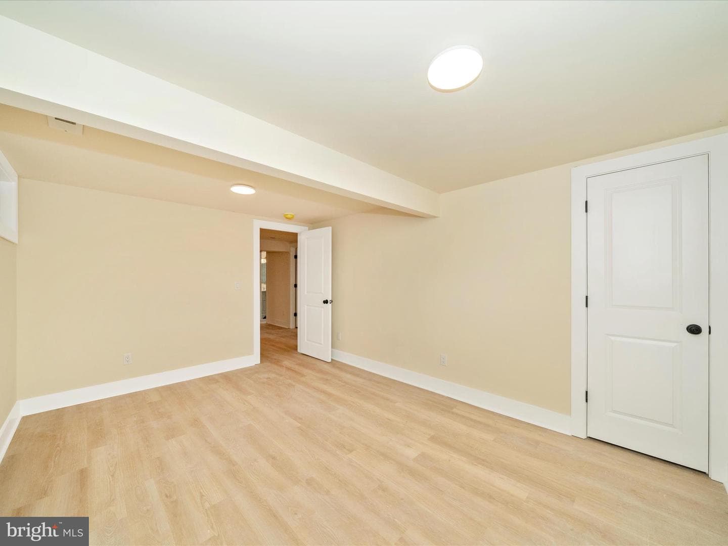14901 New Windsor Road photo 38