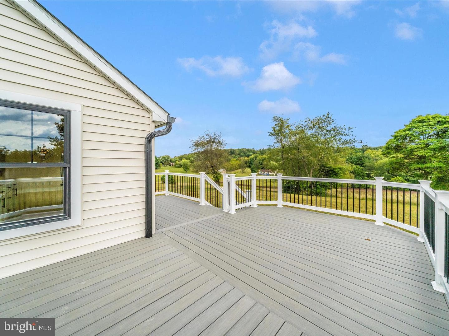 14901 New Windsor Road photo 42