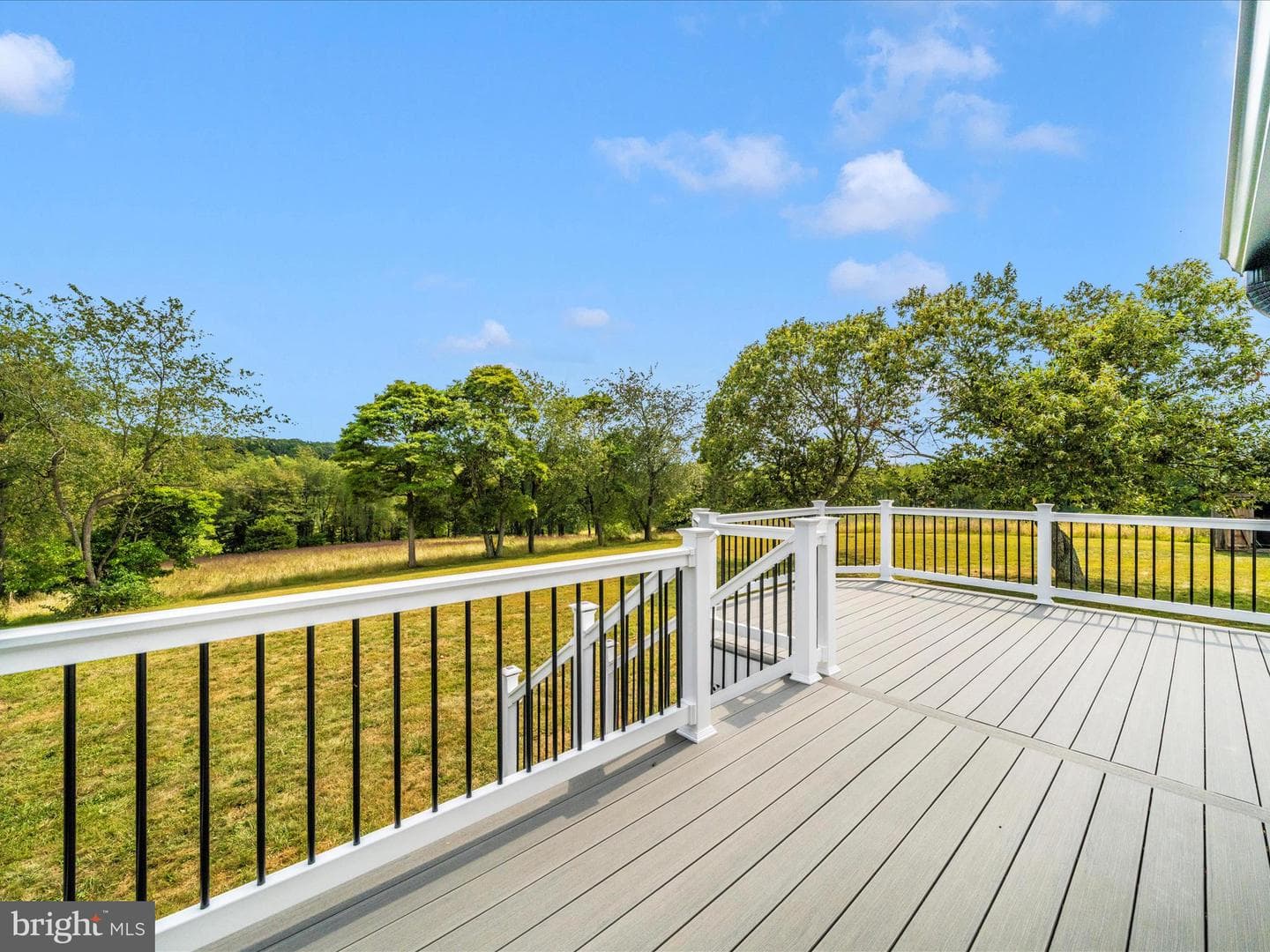14901 New Windsor Road photo 45