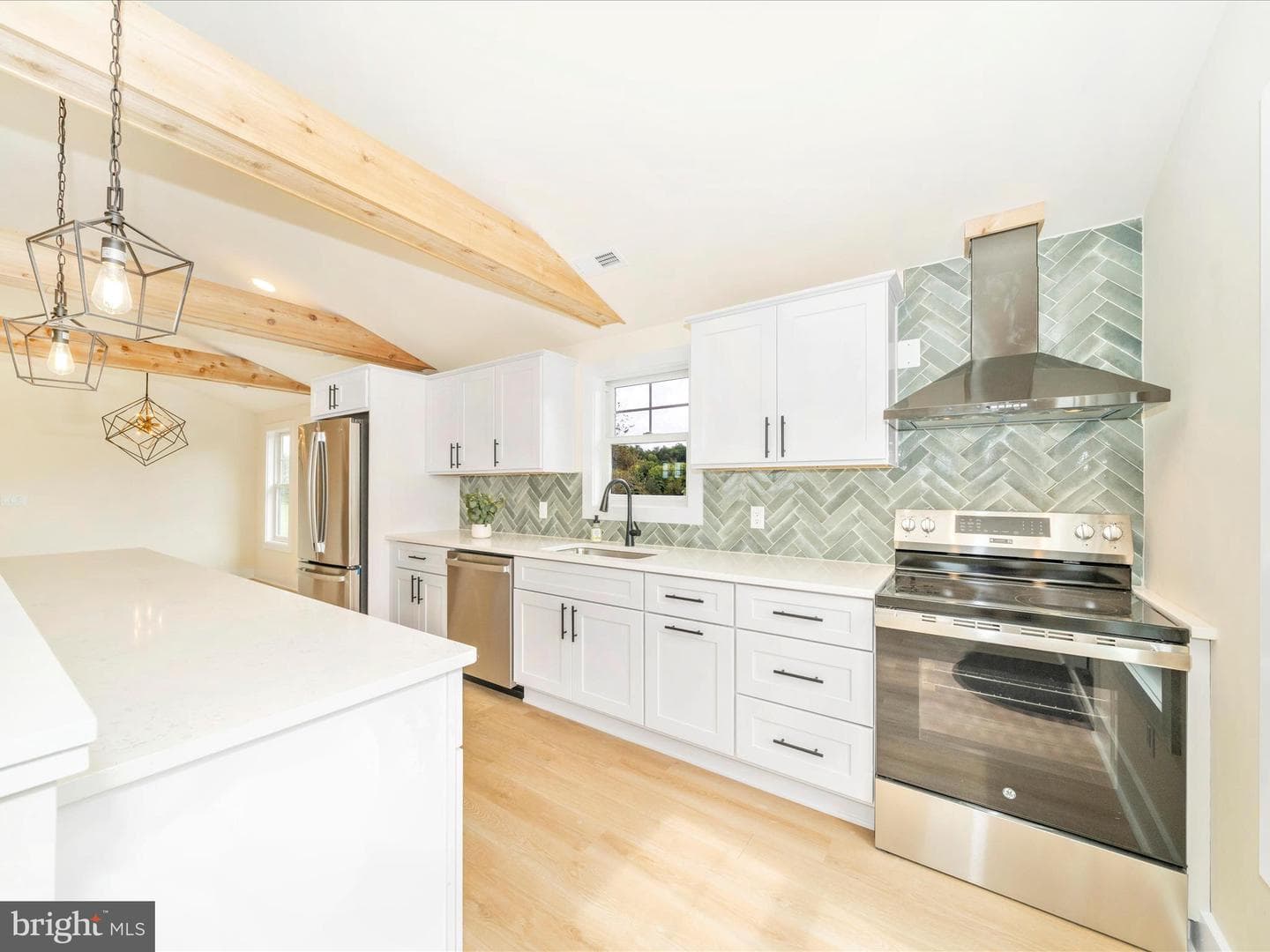 14901 New Windsor Road photo 9
