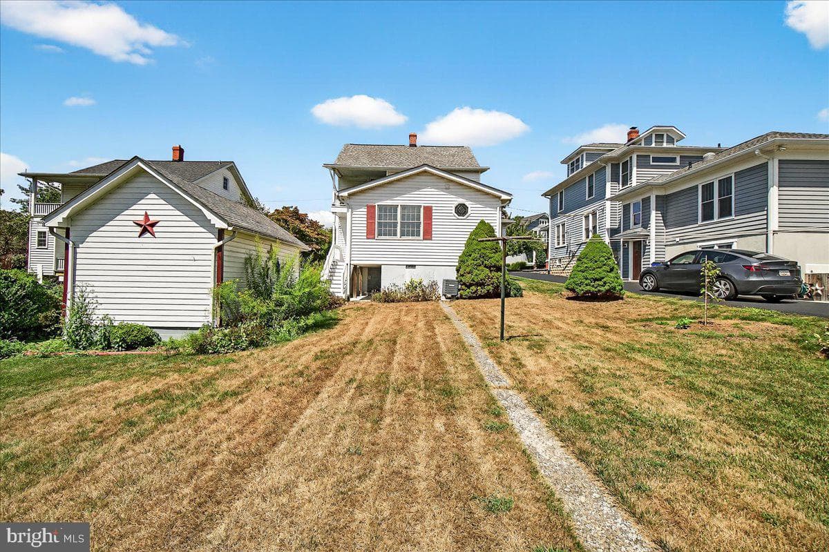206 Prospect Street photo 28