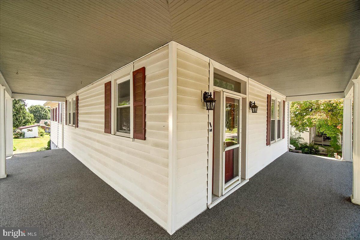 206 Prospect Street photo 3