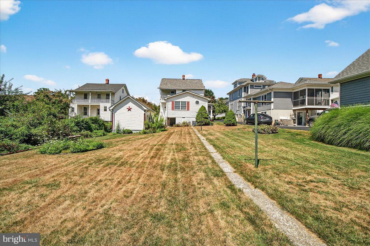 206 Prospect Street photo 31