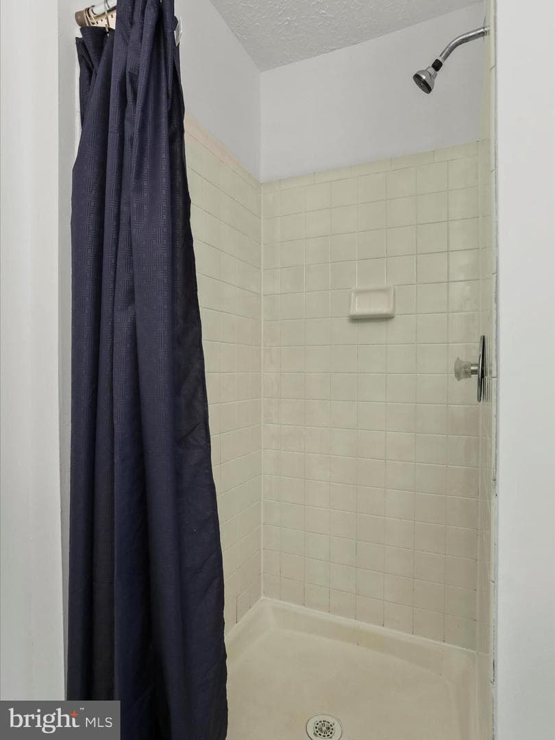 1518 Beverly Court photo 23