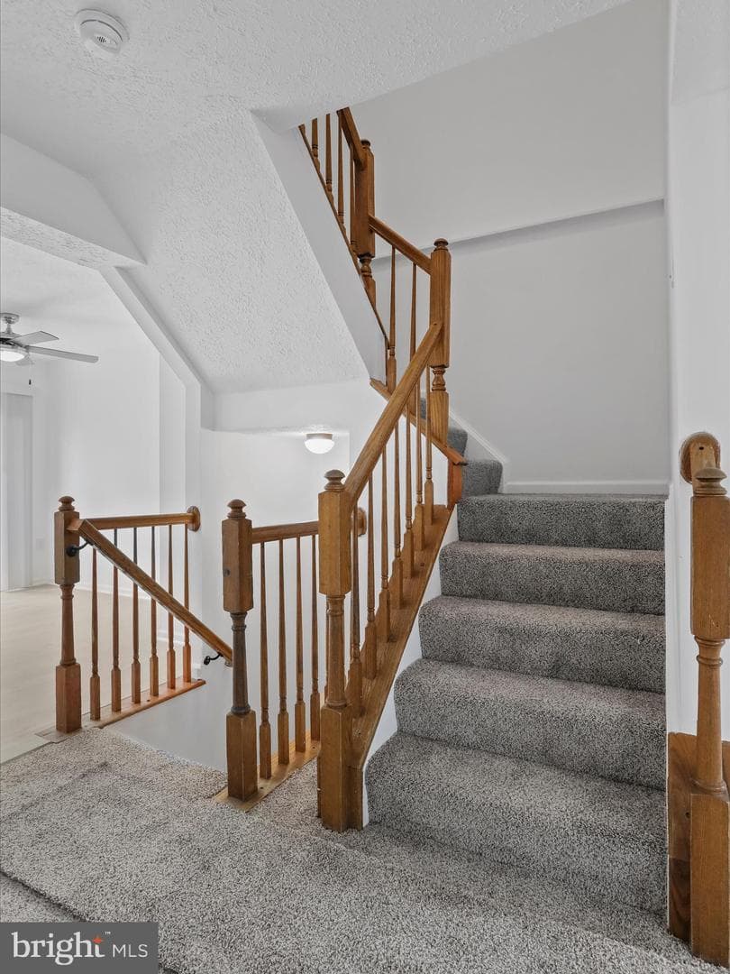 1518 Beverly Court photo 5