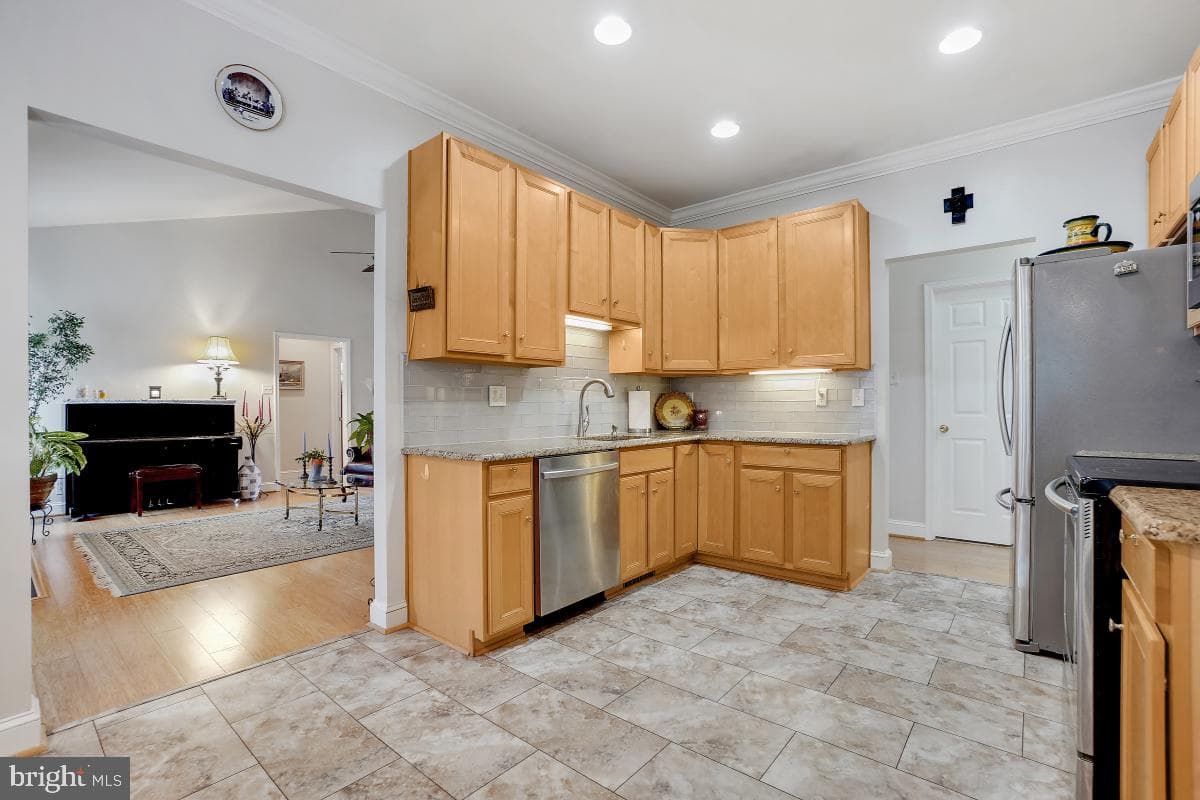 15535 Liberty Road photo 17