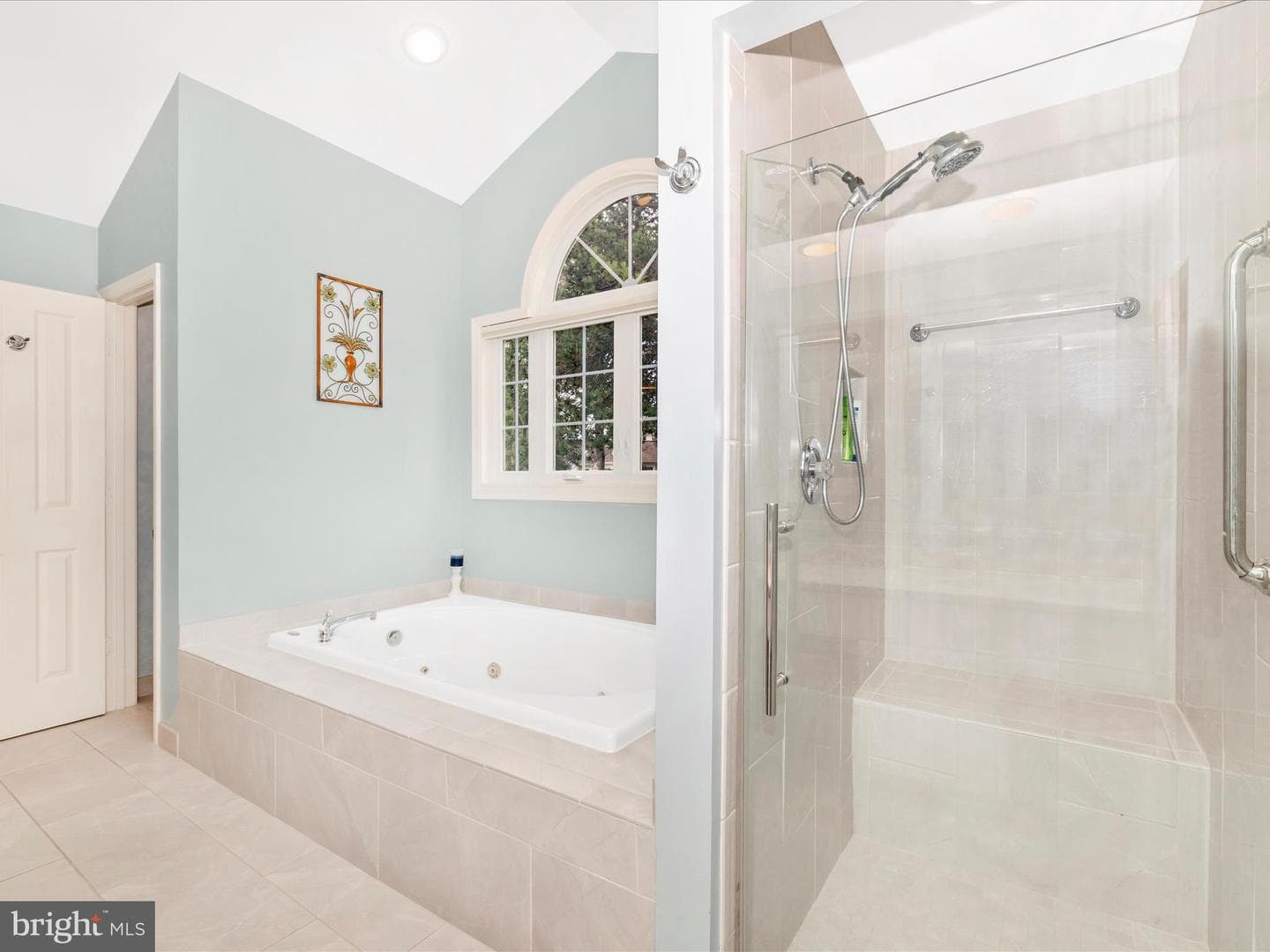 2462 Bear Den Road photo 40