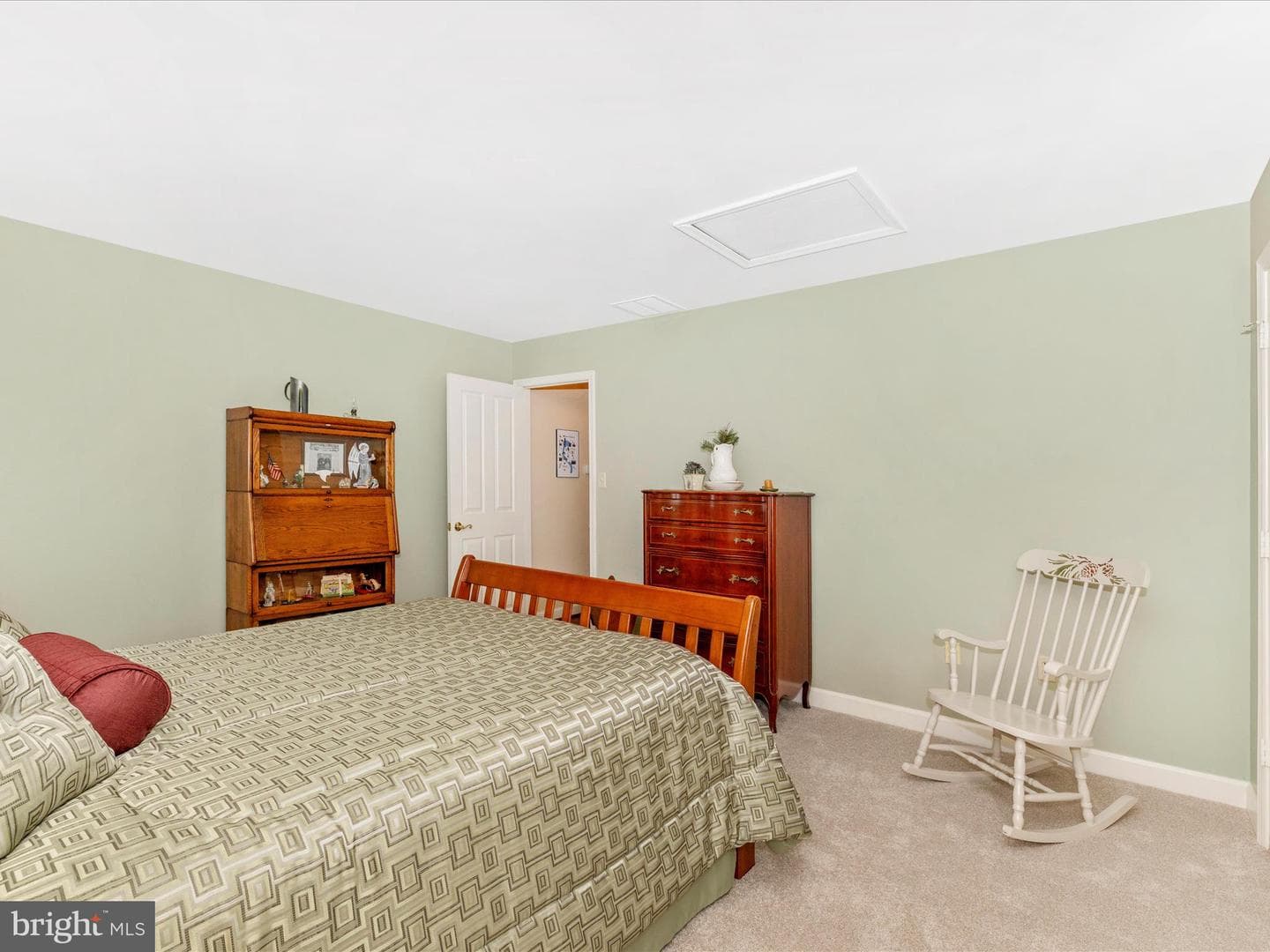 2462 Bear Den Road photo 47