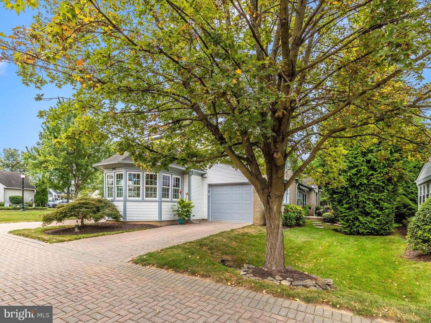 2462 Bear Den Road photo 6
