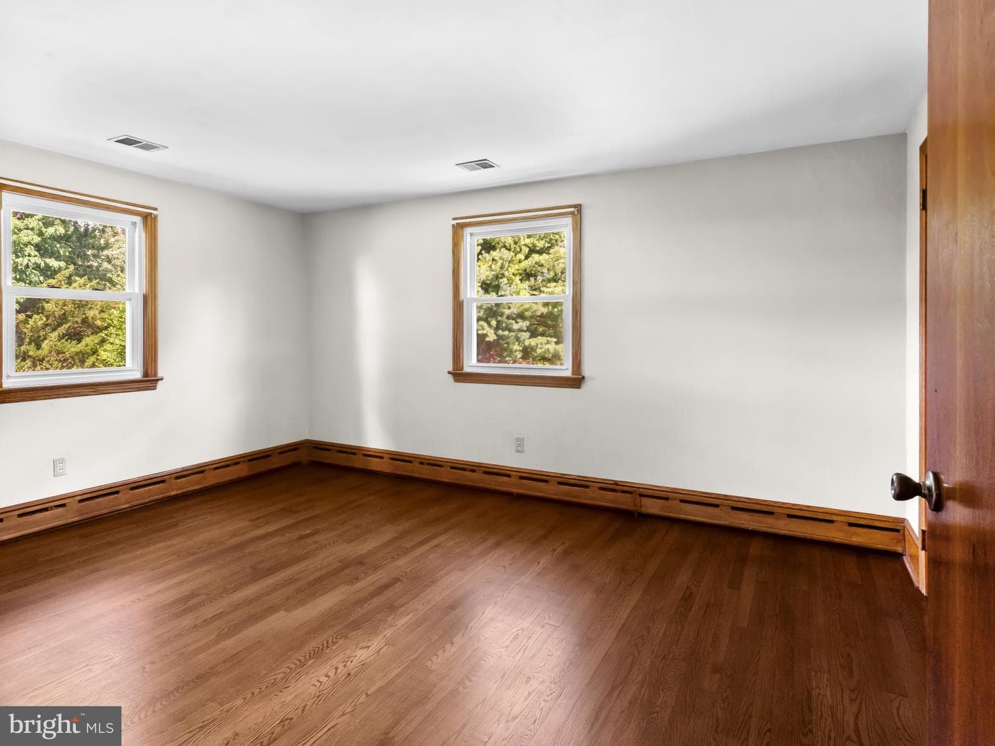 14958 New Windsor Rd photo 19