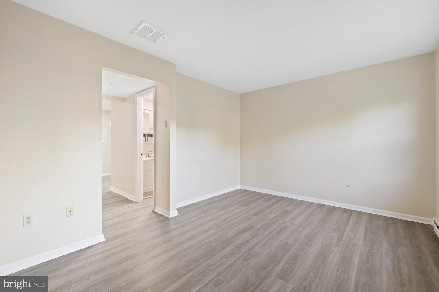 49 Wenner Drive photo 3