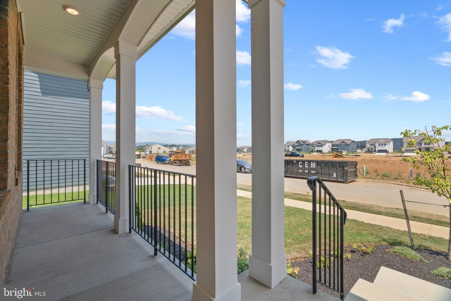 449 Ensemble Way photo 64