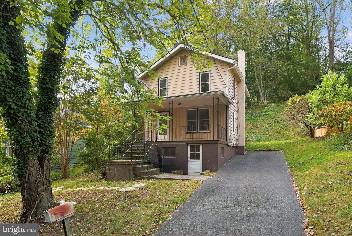 104 Greenwood Street photo 17