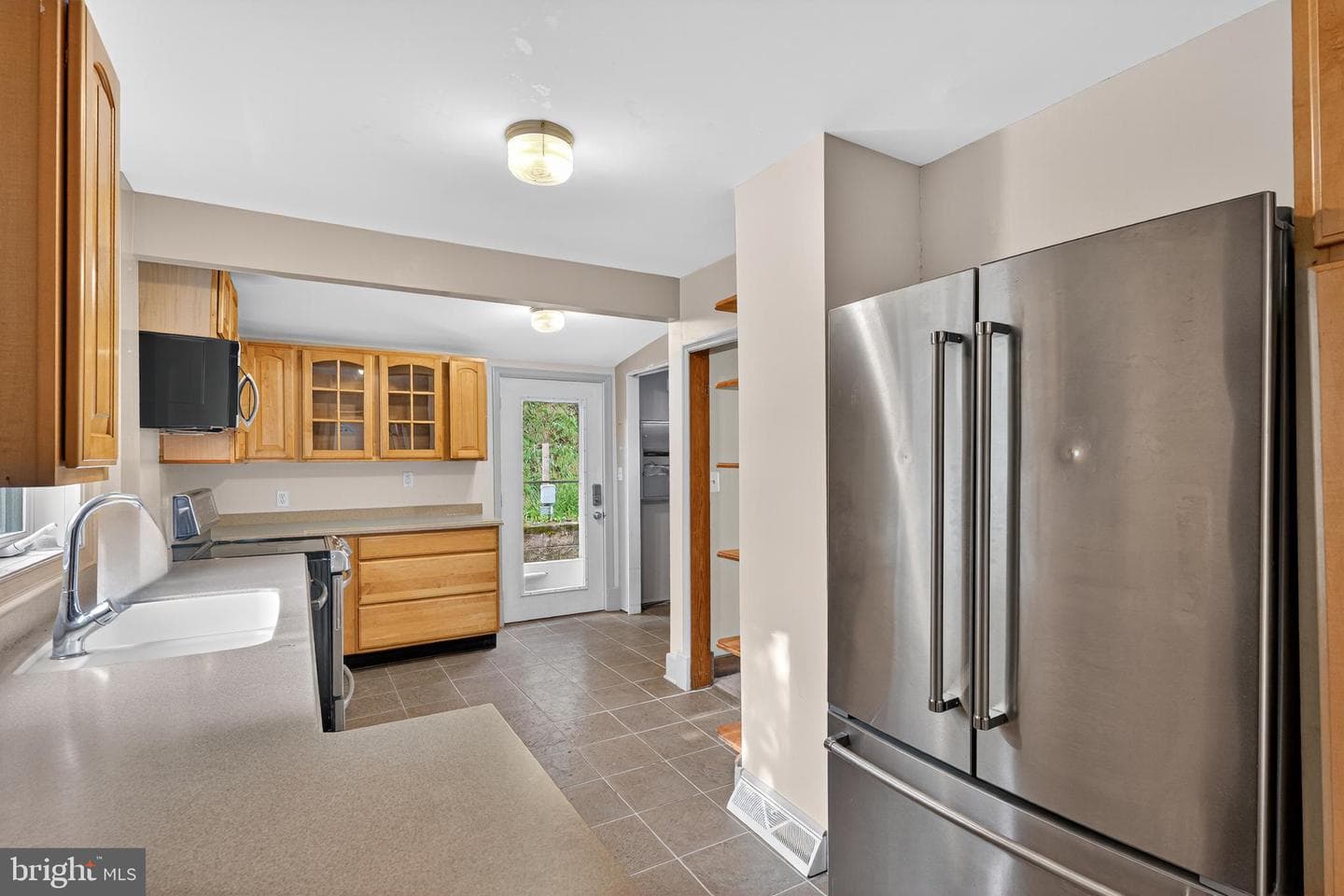 104 Greenwood Street photo 4