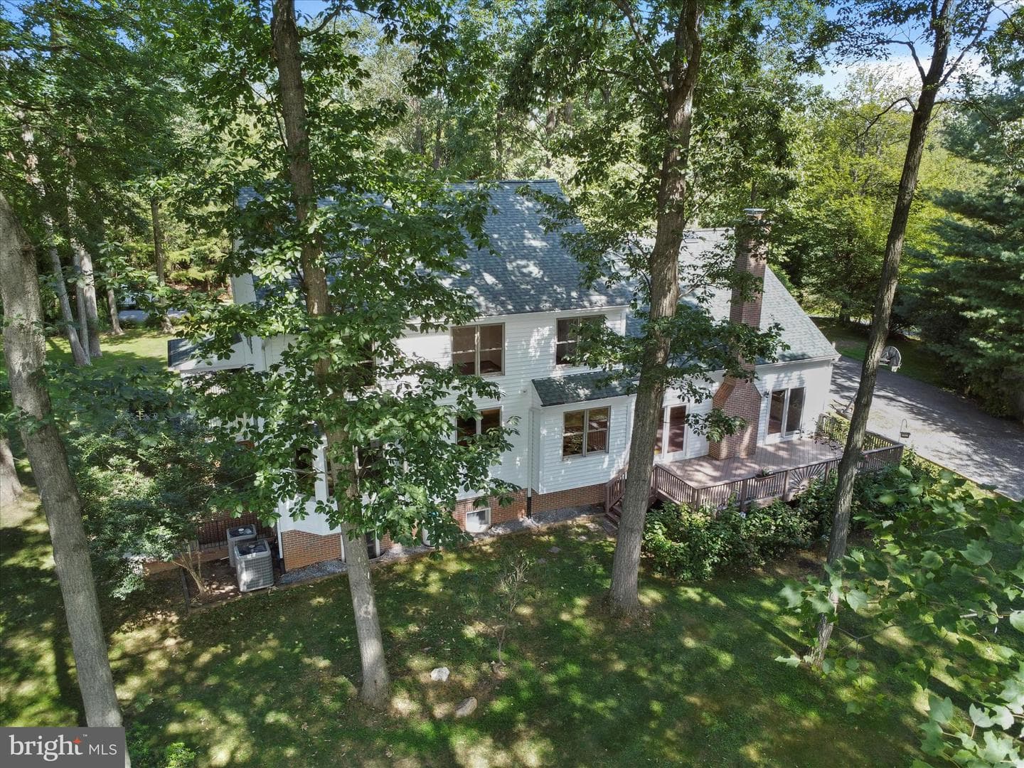 7301 Abbington Court photo 8