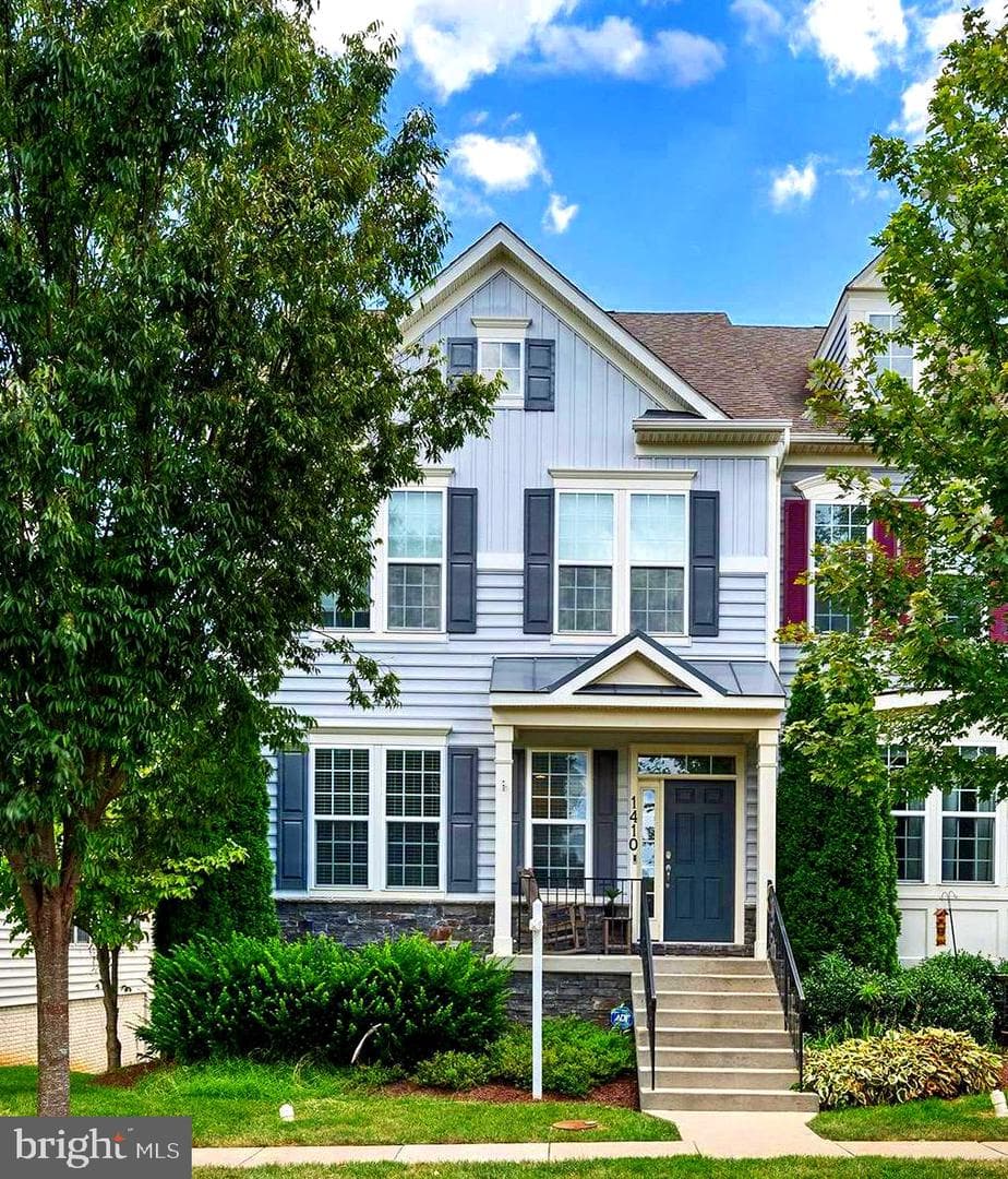 1410 Scheer Street photo 1