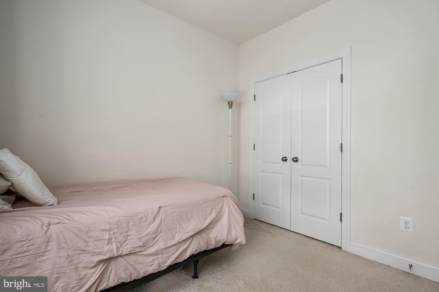 1410 Scheer Street photo 14