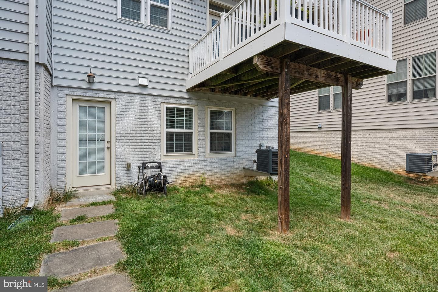 1410 Scheer Street photo 19
