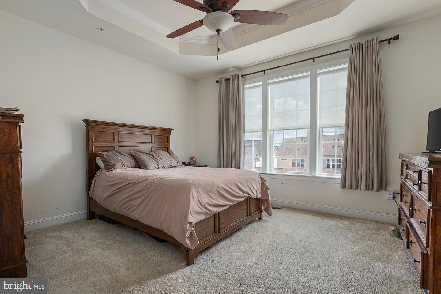 1410 Scheer Street photo 8