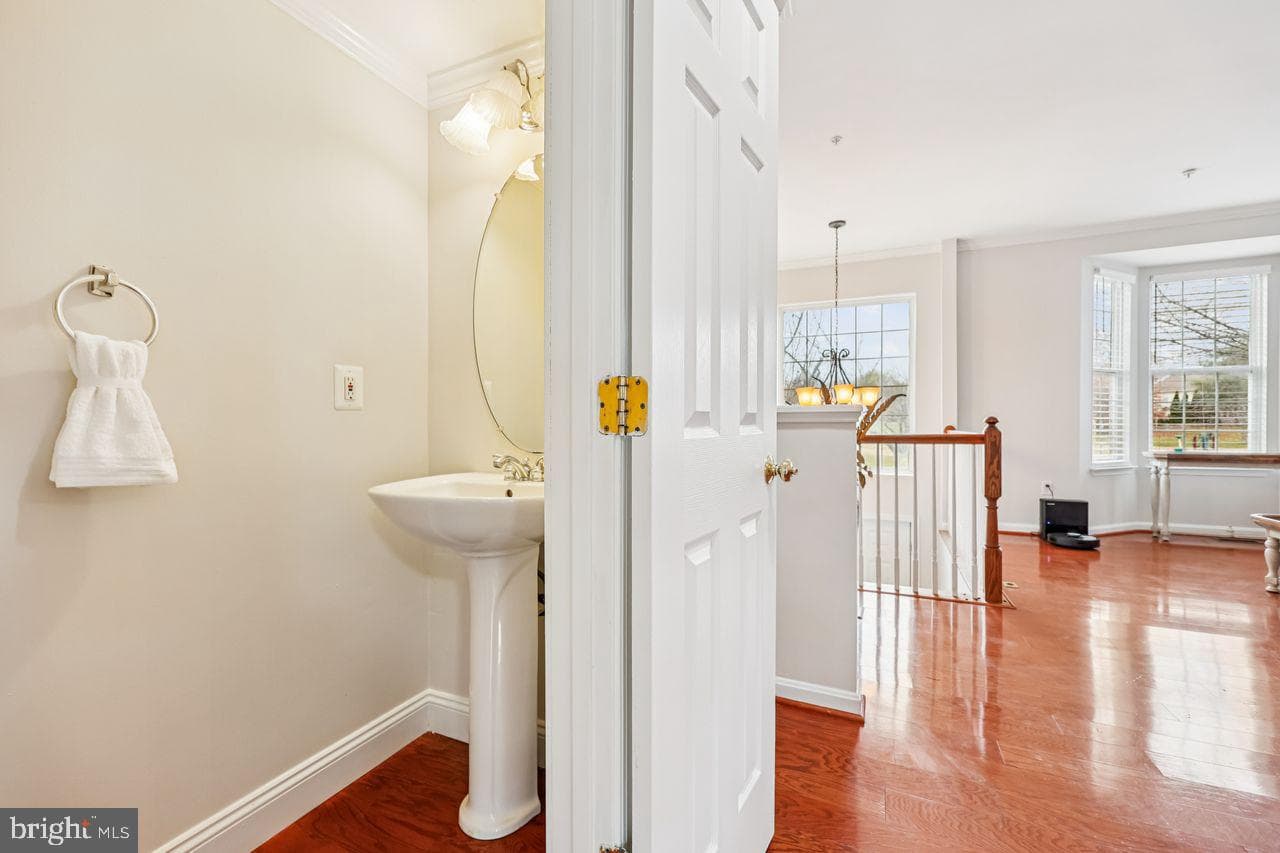 111 Harpers Way photo 13