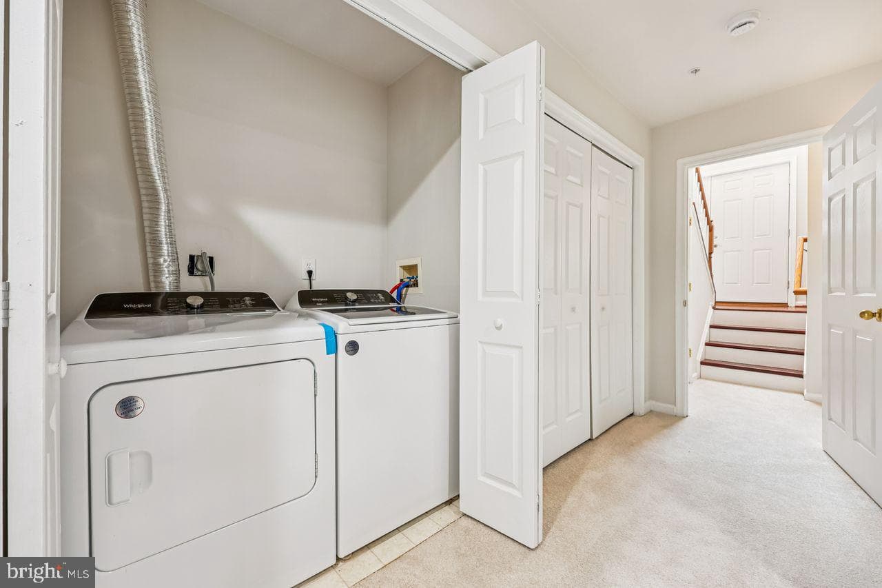 111 Harpers Way photo 31