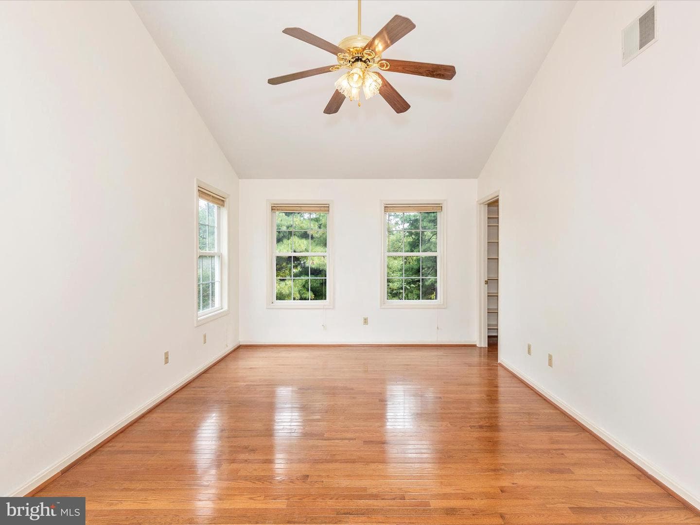 318 Copper Oaks Drive photo 3