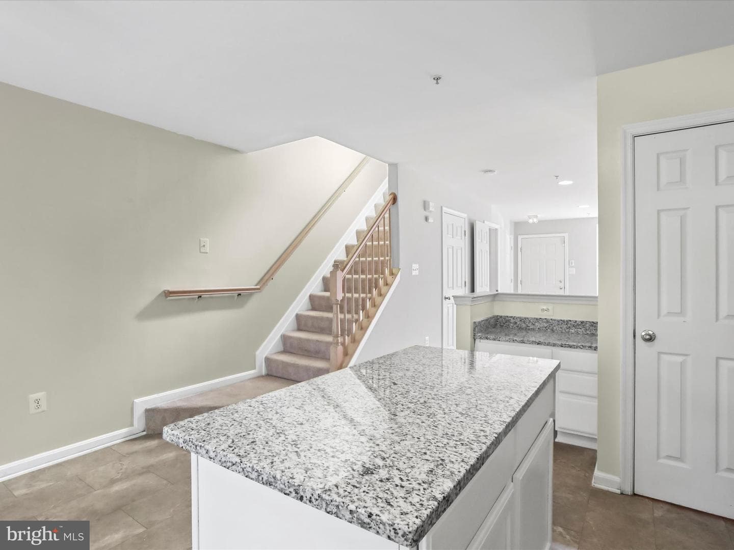 611 Hollowstone Road photo 11